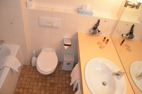 Hotel Am Theater シュヴェツィンゲン エクステリア 写真